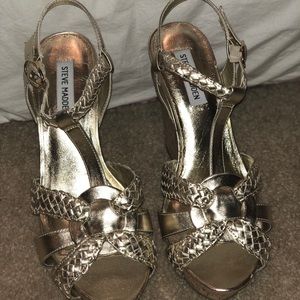 Gold Steve Madden wedge